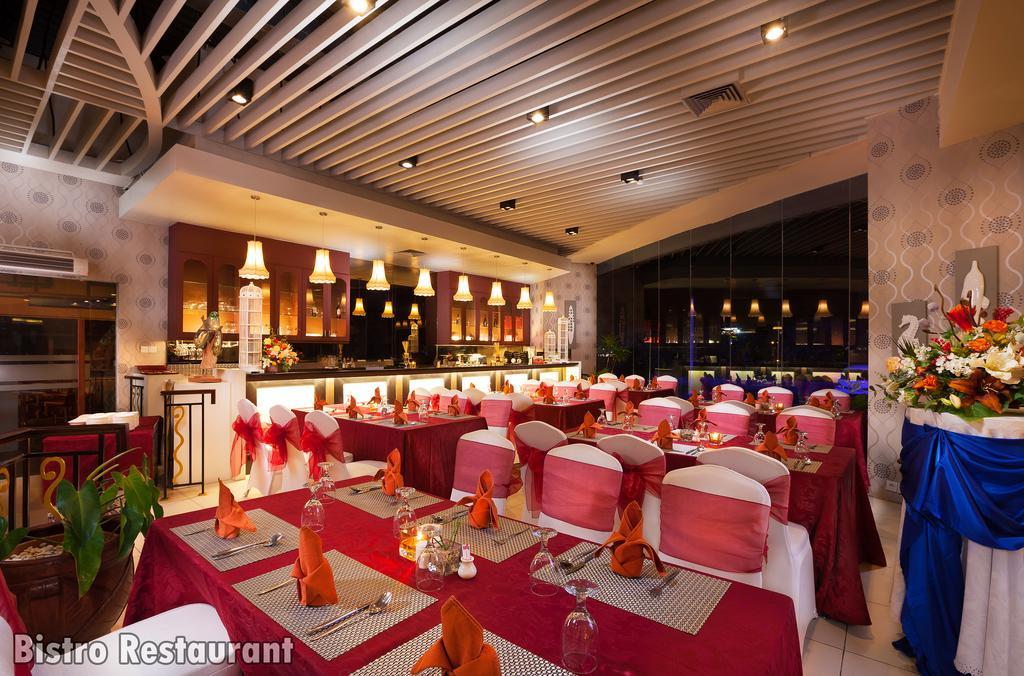 Lion Hotel&Plaza Manado Exterior foto