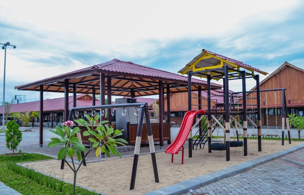 Lion Hotel&Plaza Manado Exterior foto
